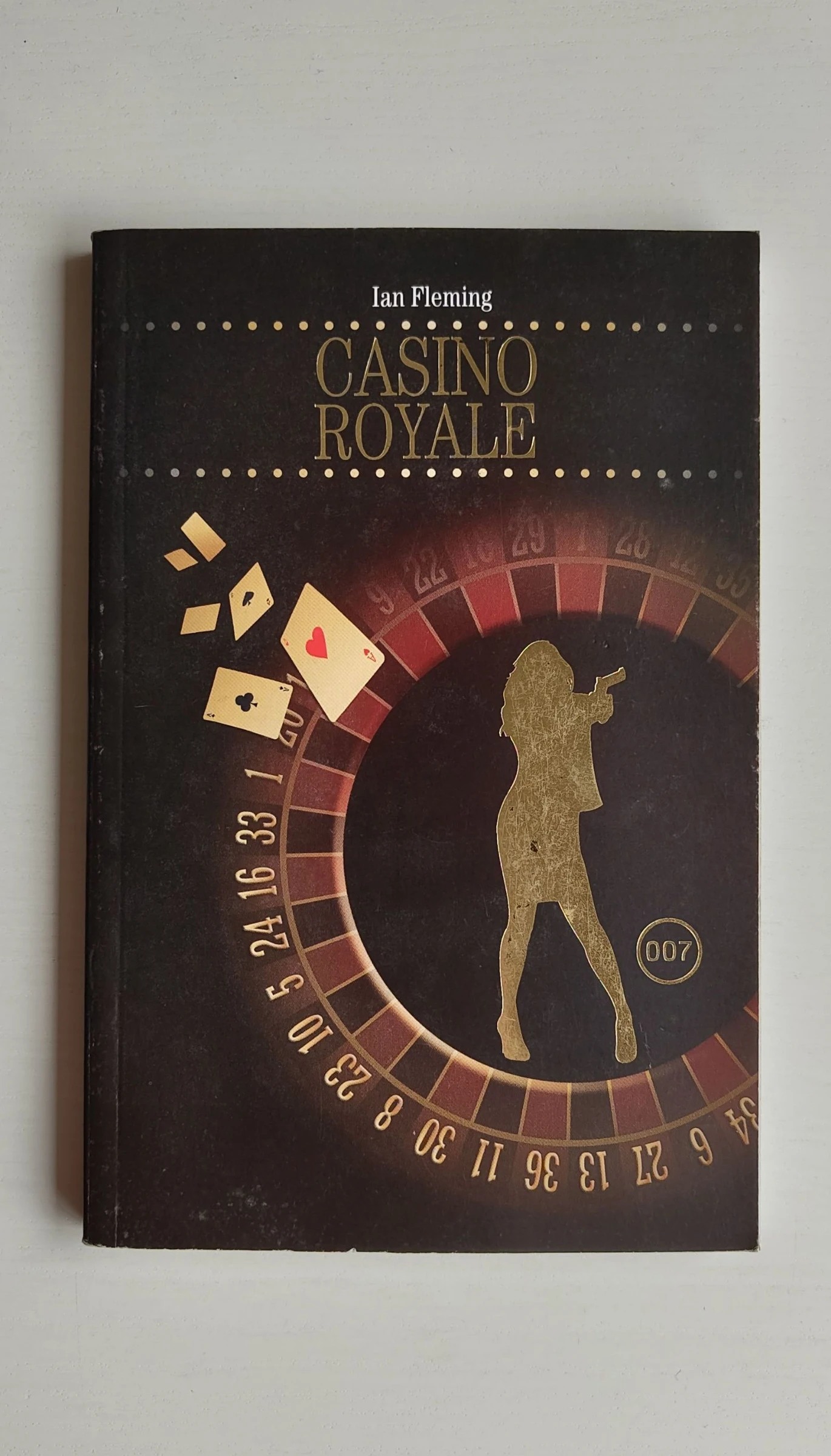 Livro 007 Casino Royale